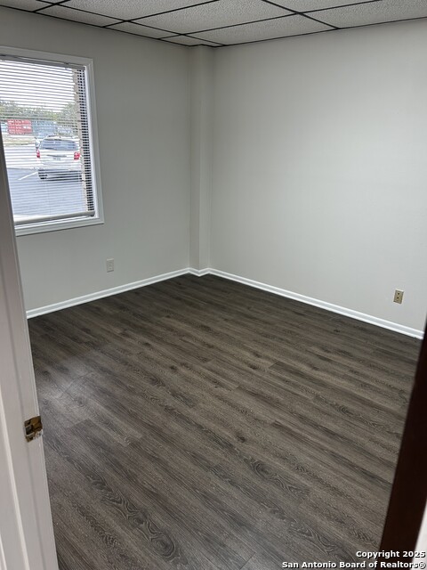 Listing photo id 3 for 4407 Walzem Rd  105