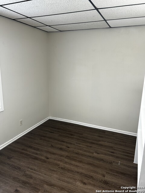 Listing photo id 7 for 4407 Walzem Rd  105