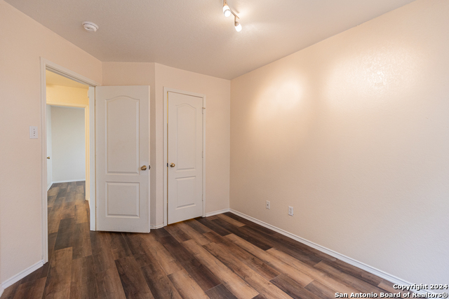 Image 22 of 31 For 7910 Lattimer Pond