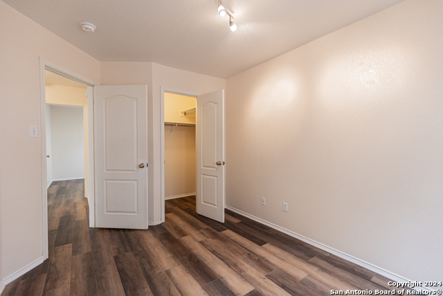 Image 23 of 31 For 7910 Lattimer Pond