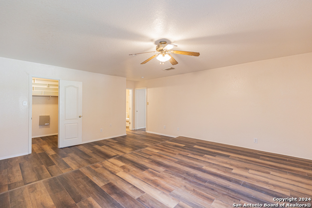 Image 9 of 31 For 7910 Lattimer Pond