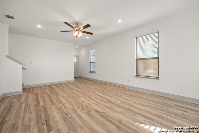 Image 4 of 17 For 7515 Gramercy  101