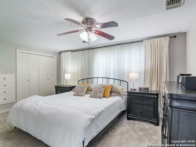 Image 22 of 36 For 1939 Lawndale Drive E