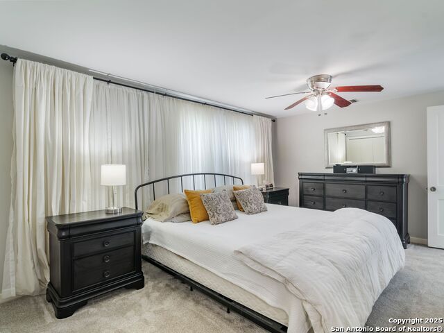 Image 23 of 36 For 1939 Lawndale Drive E