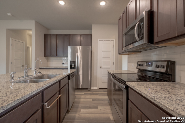 Image 10 of 24 For 7706 Chatham Pl