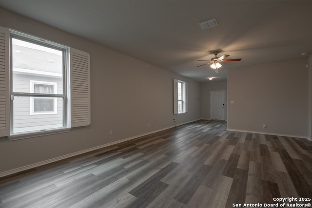 Image 8 of 24 For 7706 Chatham Pl