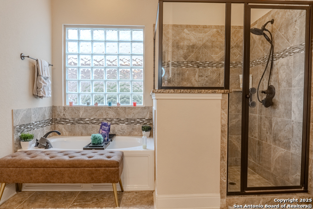 Image 25 of 49 For 28434 Joanie Kay