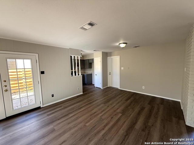 Image 2 of 11 For 14158 Swallow Dr