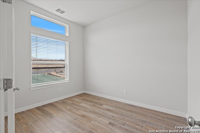 Listing photo id 8 for 1326 Red Fox