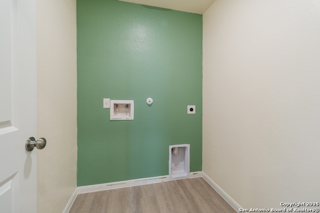 Image 22 of 25 For 14039 Machete Park