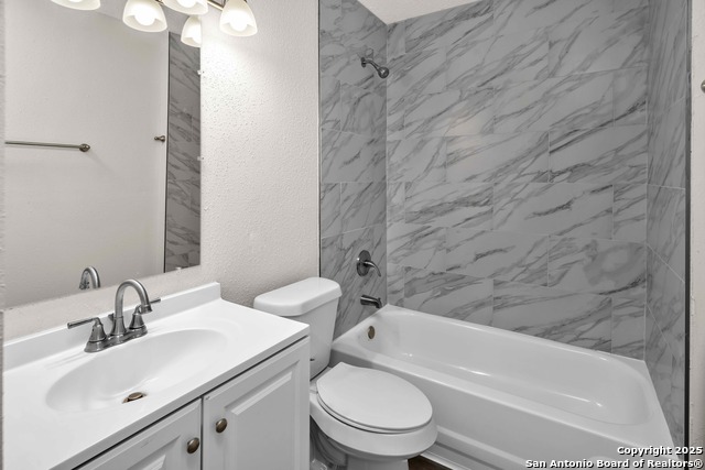 Image 6 of 14 For 410 Regina