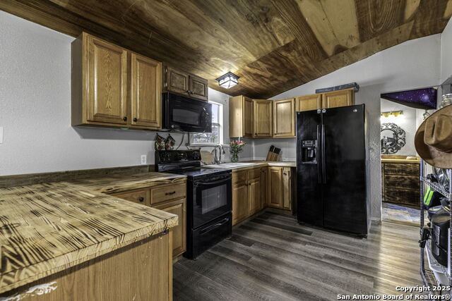 Image 27 of 36 For 771 Hillje