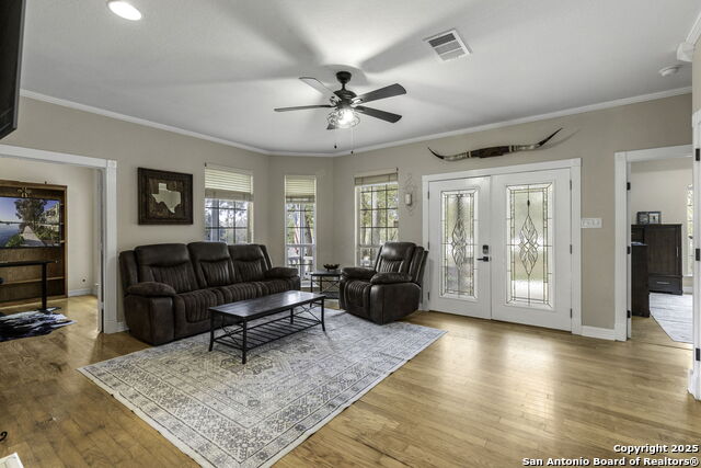 Image 4 of 36 For 771 Hillje