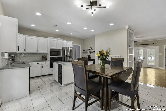 Image 9 of 36 For 771 Hillje