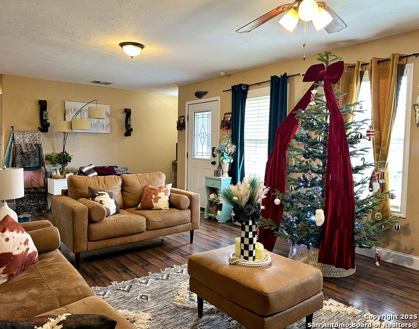 Image 7 of 29 For 805 Anderson E