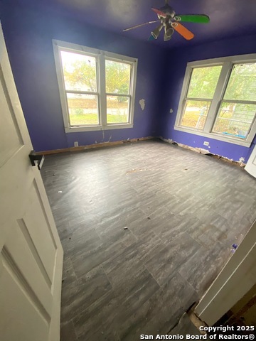 Listing photo id 1 for 1370 Mill  