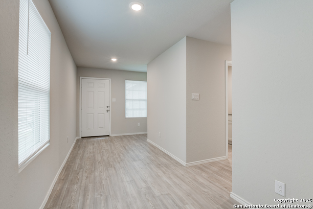 Listing photo id 9 for 8535 Western Tanager