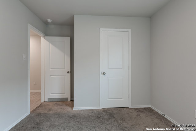 Listing photo id 15 for 8535 Western Tanager