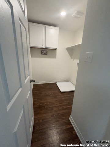 Image 7 of 12 For 4835 Via Sonoma Trl