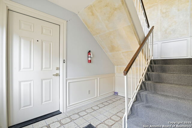 Image 14 of 15 For 2611 Eisenhauer  1005