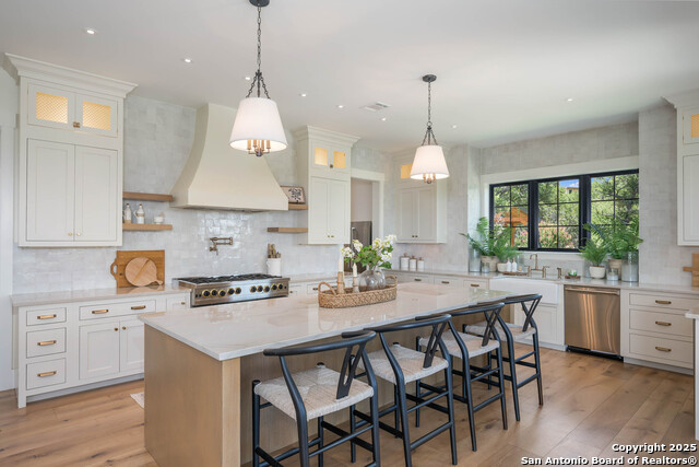 Image 14 of 50 For 324 Ridge Pt