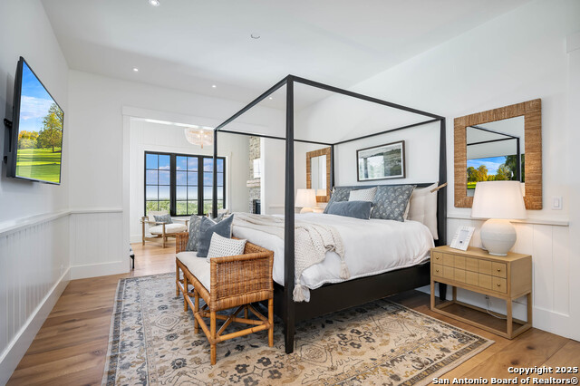 Image 32 of 50 For 324 Ridge Pt