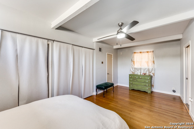 Image 14 of 22 For 623 Brightwood Pl