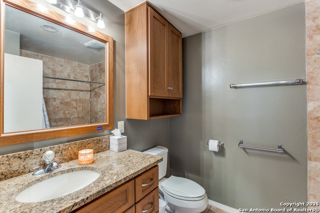 Image 20 of 22 For 623 Brightwood Pl