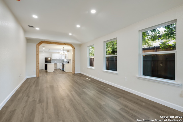 Image 10 of 36 For 1918 Brunswick