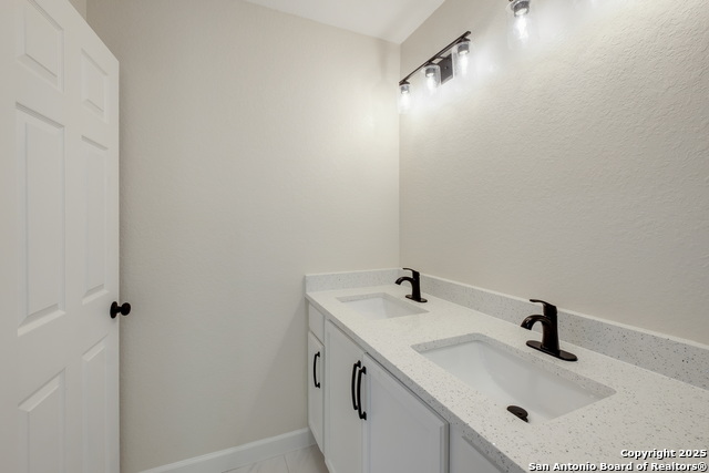 Image 25 of 36 For 1918 Brunswick