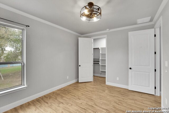 Image 17 of 49 For 839 Shady Grove