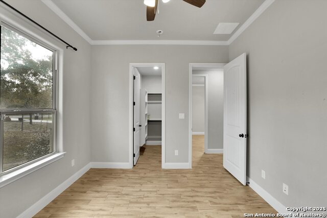 Image 25 of 49 For 839 Shady Grove