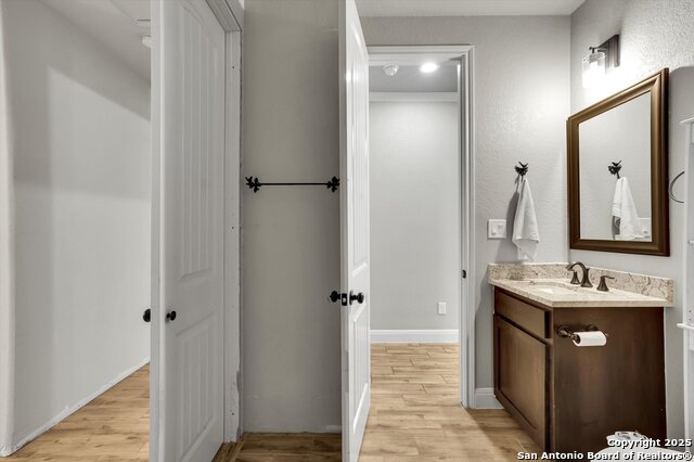 Image 30 of 49 For 839 Shady Grove