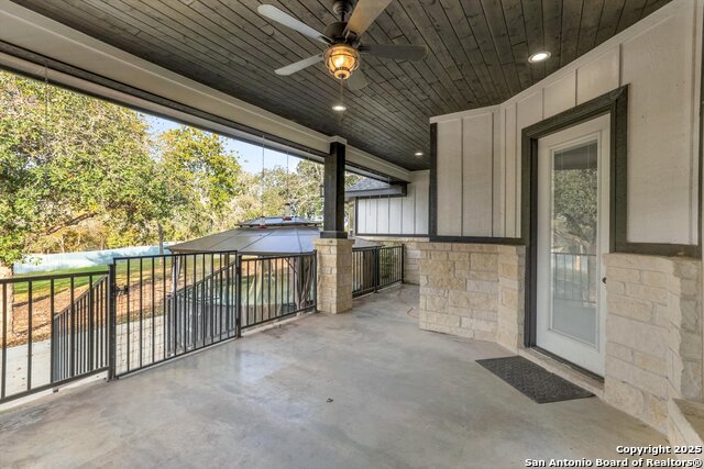 Image 46 of 49 For 839 Shady Grove