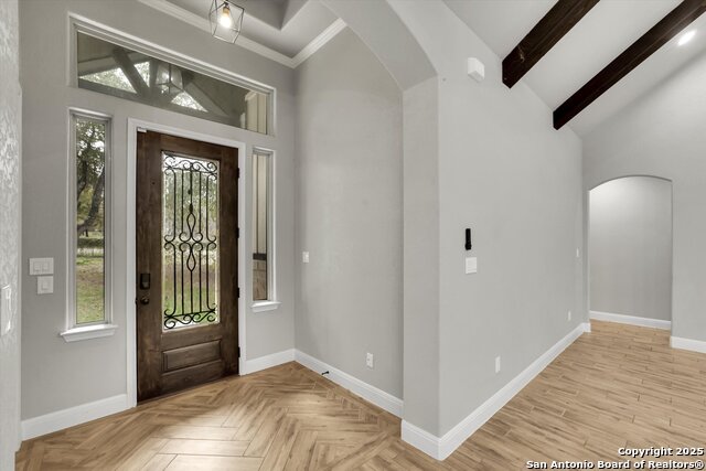 Image 5 of 49 For 839 Shady Grove