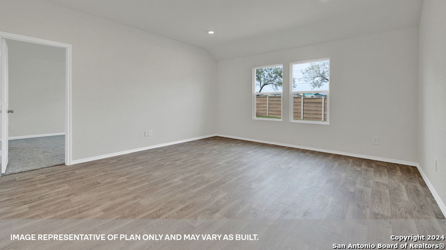 Listing photo id 17 for 333 Cottonmouth Lane