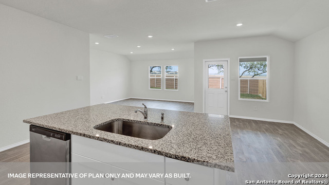 Image 16 of 38 For 809 Wild Olive Way