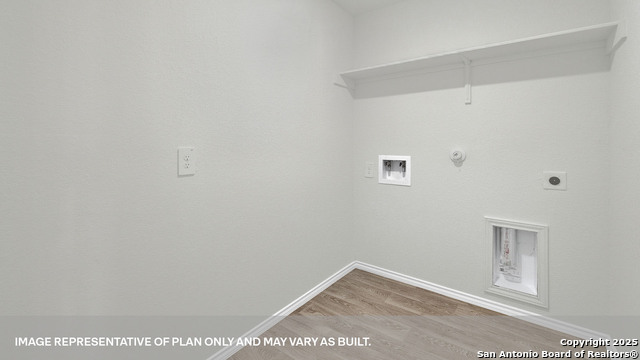 Image 8 of 38 For 723 Wild Olive Way