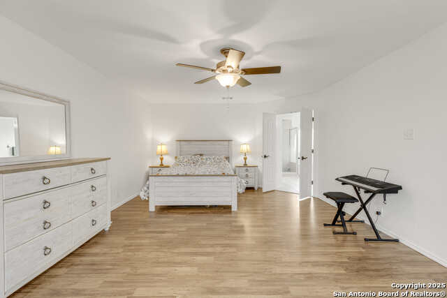 Image 14 of 31 For 438 Tiger Hills