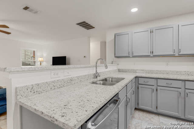 Image 7 of 31 For 438 Tiger Hills