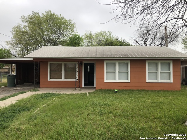 Details for 816 Wilson  , Uvalde, TX 78801