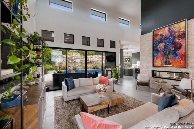 Image 9 of 50 For 10112 Kendall