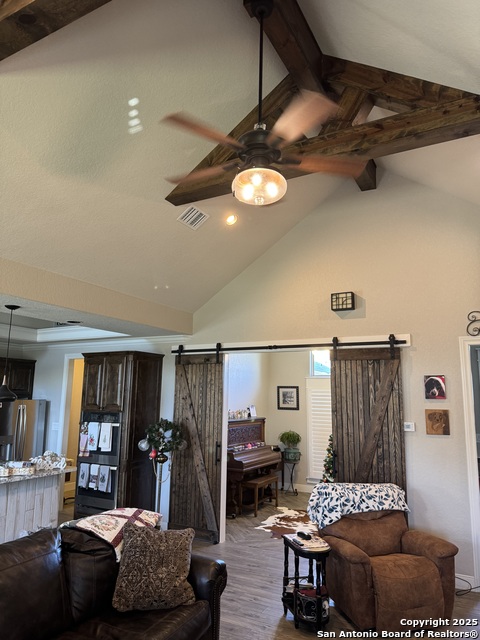 Image 3 of 26 For 465 Double Gate