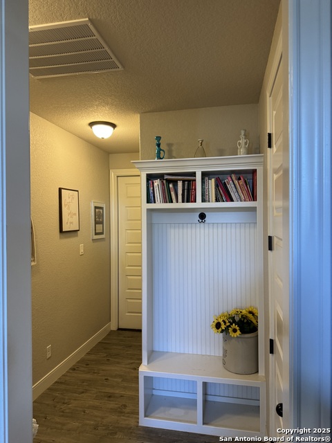 Image 7 of 26 For 465 Double Gate