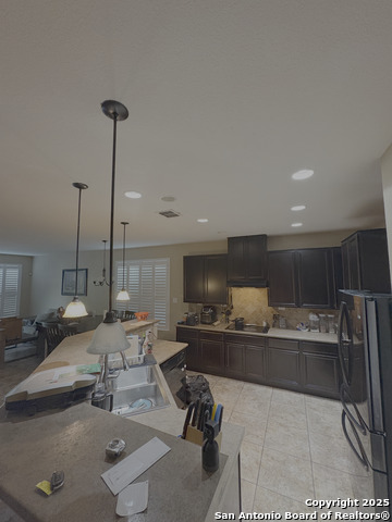 Image 6 of 13 For 1302 Plaza Lake