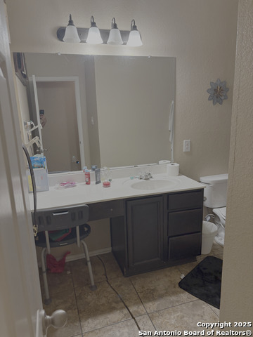 Image 8 of 13 For 1302 Plaza Lake