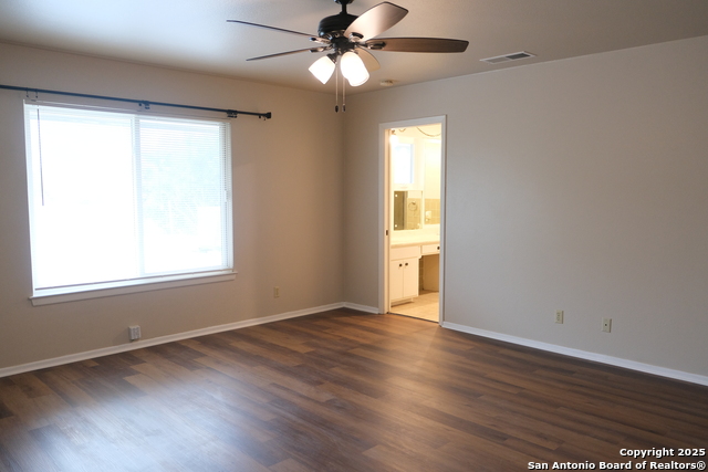 Image 24 of 42 For 393 Fenwick Dr.