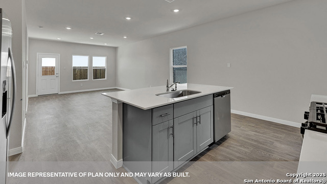 Image 10 of 35 For 229 New Albany Lane