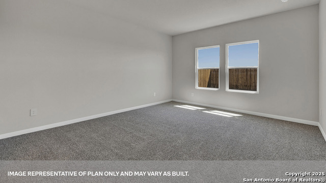 Image 16 of 35 For 229 New Albany Lane