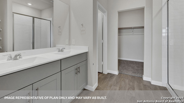 Image 17 of 35 For 229 New Albany Lane